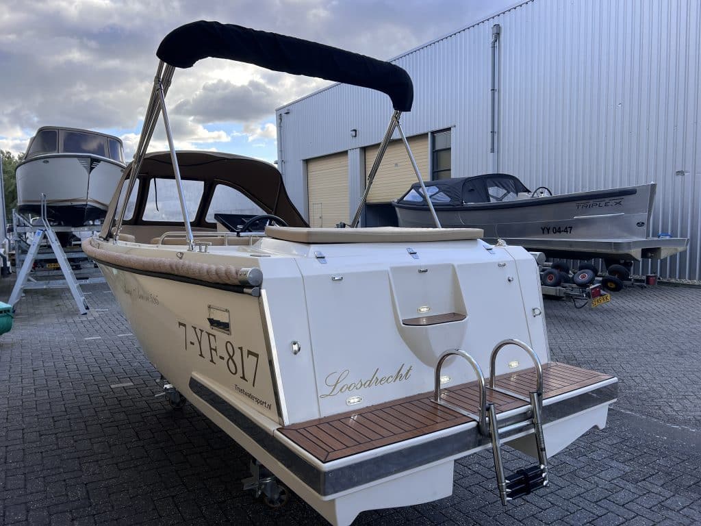 Lago Amore 595 + 30PK Suzuki 2021 - Main Image