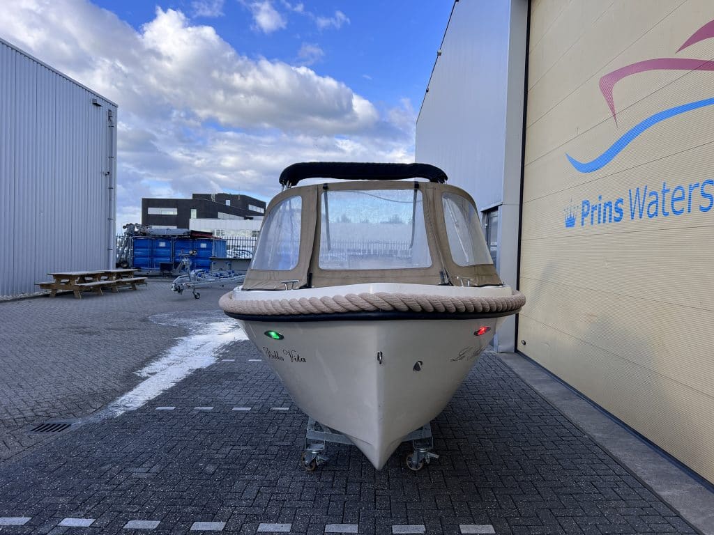Lago Amore 595 + 30PK Suzuki 2021 - Main Image