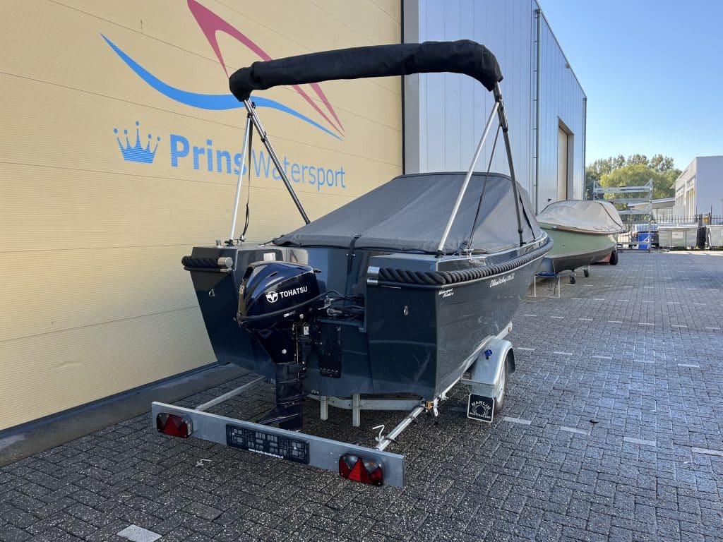Oldambtsloep 550 xl + 9.8pk Tohatsu + trailer - Main Image