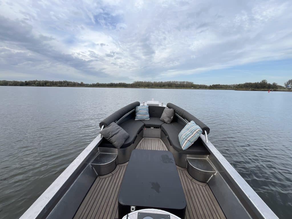 Alumax Bull 60 + 27pk Vetus 2014 - Main Image