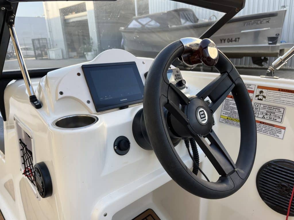 Bayliner Element E6XL + 60PK Mercury 2021 - Main Image