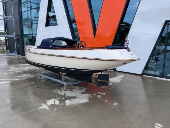 Breedendam Notarissloep


                




    - Main Image